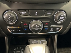 Used 2014 Jeep Cherokee 4d SUV 4WD Limited V6 at Maxx Loans near ,