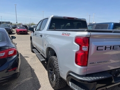 Used 2021 Chevrolet Silverado 1500 4WD Crew Cab 147" LT Trail Boss at Maxx Loans near ,