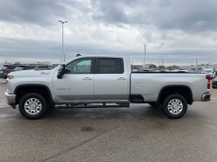 Used 2022 Chevrolet Silverado 3500HD 4WD Crew Cab LT at Suburban Ford of Sterling Heights near Sterling Heights, MI