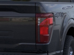 New 2024 Ford F-150 XLT 4WD SuperCrew Box at Suburban Ford of Sterling Heights near Sterling Heights, MI