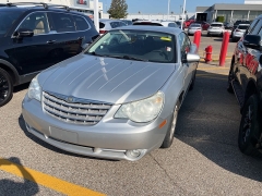 Used 2009  Chrysler Sebring 2d Convertible Touring at Maxx Loans near St. Adrian, MI
