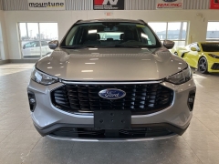 Used 2024  Ford Escape Platinum AWD at Maxx Loans near St&period; Adrian&comma; MI