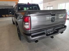 Used 2021  Ram 1500 Big Horn 4x4 Crew Cab 5'7" Box at Maxx Loans near St&period; Adrian&comma; MI