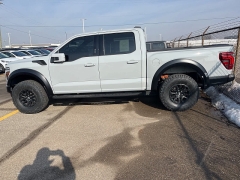 Used 2024  Ford F-150 4WD Raptor SuperCrew 5&period;5' Box at Maxx Loans near St&period; Adrian&comma; MI