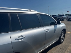 Used 2008  Toyota Highlander 4d SUV AWD at Maxx Loans near St&period; Adrian&comma; MI