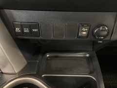 Used 2017  Toyota RAV4 Hybrid AWD &lpar;Natl&rpar; at Maxx Loans near St&period; Adrian&comma; MI