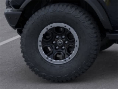 New 2024 Ford Bronco Badlands 2 Door Advanced 4x4 at Suburban Ford of Sterling Heights near Sterling Heights, MI