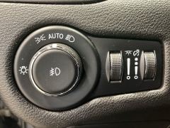 Used 2021  Jeep Cherokee Trailhawk 4x4 at Maxx Loans near St&period; Adrian&comma; MI