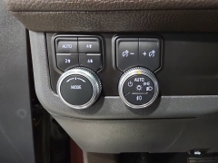 Used 2023  GMC Yukon XL 4WD 4dr Denali at Maxx Loans near St&period; Adrian&comma; MI