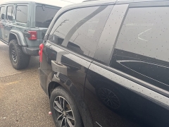 Used 2015  Dodge Grand Caravan 4d Wagon R&sol;T at Maxx Loans near St&period; Adrian&comma; MI