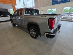 Used 2025  GMC Sierra 1500 4WD Crew Cab 147" SLT at Maxx Loans near St&period; Adrian&comma; MI