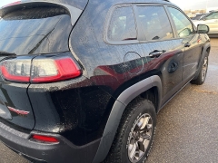 Used 2020  Jeep Cherokee Trailhawk 4x4 at Maxx Loans near St&period; Adrian&comma; MI