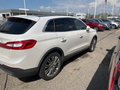 Used 2016 Lincoln MKX 4d SUV FWD Reserve at Maxx Loans near ,