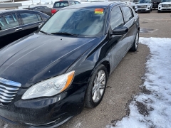 Used 2012  Chrysler 200 4d Sedan Touring at Maxx Loans near St&period; Adrian&comma; MI