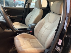 Used 2018 Ford Focus 4d Hatchback Titanium at Maxx Loans near St. Adrian, MI