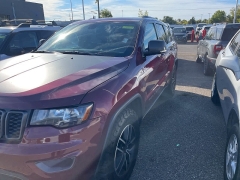 Used 2020 Jeep Grand Cherokee 4d SUV 4WD Trailhawk V8 at Suburban Ford of Sterling Heights near Sterling Heights, MI