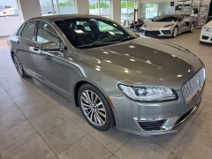 Used 2017  Lincoln MKZ 4d Sedan AWD Select at Maxx Loans near St&period; Adrian&comma; MI