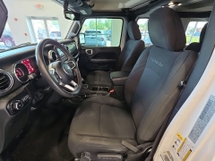 Used 2019  Jeep Wrangler Unlimited Sahara 4x4 at Maxx Loans near St&period; Adrian&comma; MI