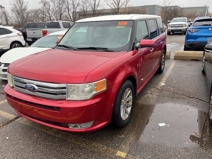 2010 Ford Flex SEL's photo