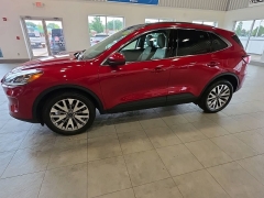 Used 2022  Ford Escape Titanium AWD at Maxx Loans near St&period; Adrian&comma; MI