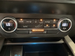 Used 2020 Ford Expedition Max 4d SUV 4WD XLT at Maxx Loans near St. Adrian, MI