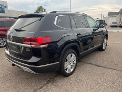 Used 2018 Volkswagen Atlas 3.6L V6 SEL Premium 4MOTION at Suburban Ford of Sterling Heights near Sterling Heights, MI