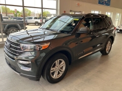 Used 2022 Ford Explorer XLT 4WD at Suburban Ford of Sterling Heights near Sterling Heights, MI