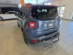 Used 2021  Jeep Renegade Limited 4x4 at Maxx Loans near St&period; Adrian&comma; MI