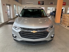 Used 2020 Chevrolet Traverse 4d SUV AWD LT Cloth w/1LT at Suburban Ford of Sterling Heights near Sterling Heights, MI