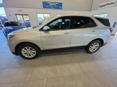 Used 2020  Chevrolet Equinox 4d SUV FWD LT w&sol;2FL at Maxx Loans near St&period; Adrian&comma; MI