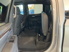 Used 2022  GMC Sierra 1500 4WD Crew Cab Elevation at Maxx Loans near St. Adrian, MI