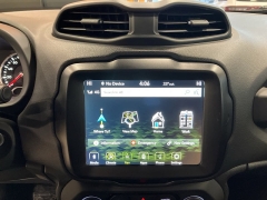 Used 2023  Jeep Renegade Latitude 4x4 at Maxx Loans near St&period; Adrian&comma; MI