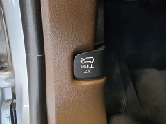 Used 2024  Ford Explorer King Ranch 4WD at Maxx Loans near St&period; Adrian&comma; MI