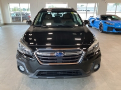 Used 2018 Subaru Outback 4d SUV 3.6R Touring at Maxx Loans near St. Adrian, MI