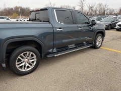 Used 2019  GMC Sierra 1500 4WD Crew Cab 147" SLT at Maxx Loans near St. Adrian, MI