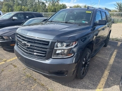 Used 2020  Chevrolet Suburban 4d SUV 4WD LT at Maxx Loans near St&period; Adrian&comma; MI