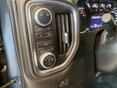 Used 2019  GMC Sierra 1500 4WD Crew Cab 147" SLE at Maxx Loans near St&period; Adrian&comma; MI