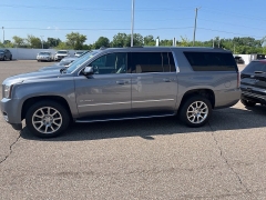 Used 2018 GMC Yukon XL 4d SUV 4WD Denali at Suburban Ford of Sterling Heights near Sterling Heights, MI