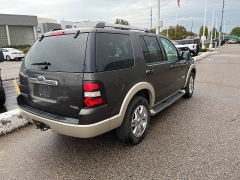 Used 2007 Ford Explorer 4d SUV 4WD Eddie Bauer V8 at Suburban Ford of Sterling Heights near Sterling Heights, MI