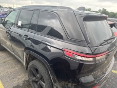 Used 2024  Jeep Grand Cherokee Altitude 4x4 at Maxx Loans near St&period; Adrian&comma; MI
