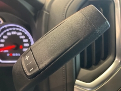 Used 2019  Chevrolet Silverado 1500 4WD Crew Cab 147" RST at Maxx Loans near St&period; Adrian&comma; MI