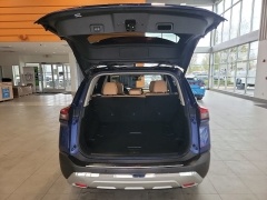 Used 2022  Nissan Rogue FWD Platinum at Maxx Loans near St&period; Adrian&comma; MI