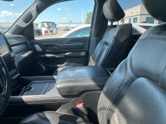 Used 2019 Ram 1500 4WD Crew Cab Limited at Suburban Ford of Sterling Heights near Sterling Heights, MI