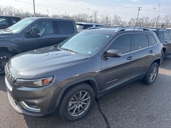 Used 2021  Jeep Cherokee Latitude Lux FWD at Maxx Loans near St&period; Adrian&comma; MI