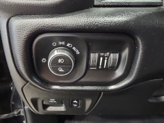 Used 2019  Ram 1500 Big Horn&sol;Lone Star 4x4 Crew Cab 5'7" Box at Maxx Loans near St&period; Adrian&comma; MI