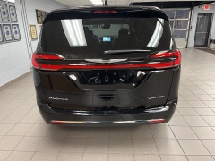 Used 2026  Chrysler Pacifica Limited FWD at Maxx Loans near St&period; Adrian&comma; MI