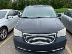 Used 2012 Chrysler Town & Country 4d Wagon Touring at Suburban Ford of Sterling Heights near Sterling Heights, MI