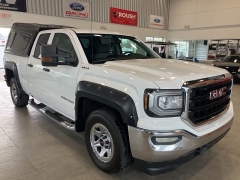 Used 2017  GMC Sierra 1500 4WD Double Cab 143&period;5" at Maxx Loans near St&period; Adrian&comma; MI