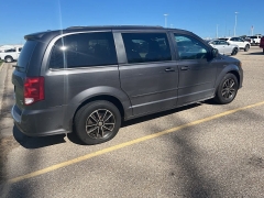 Used 2017 Dodge Grand Caravan 4d Wagon GT at Suburban Ford of Sterling Heights near Sterling Heights, MI