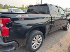 Used 2020 Chevrolet Silverado 1500 4WD Crew Cab 147" Custom at Suburban Ford of Sterling Heights near Sterling Heights, MI